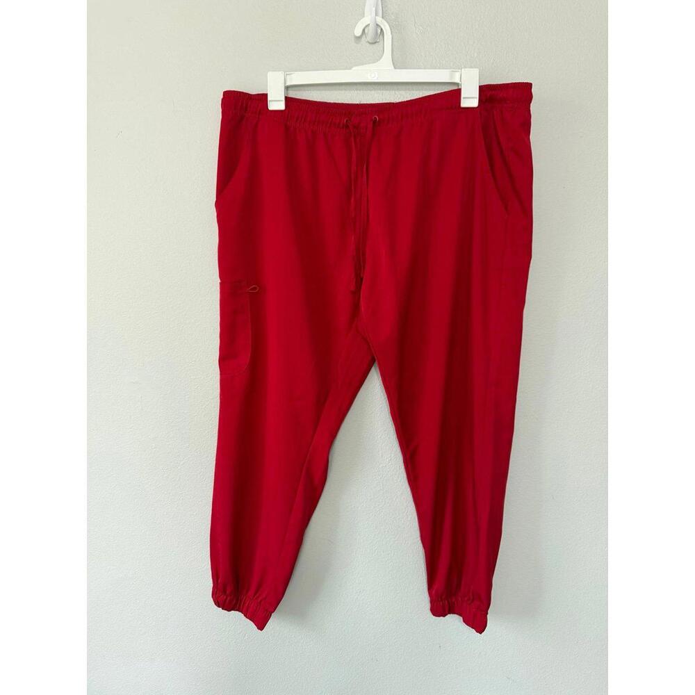 Mini Marilyn by medichic scrub joggers size 2x